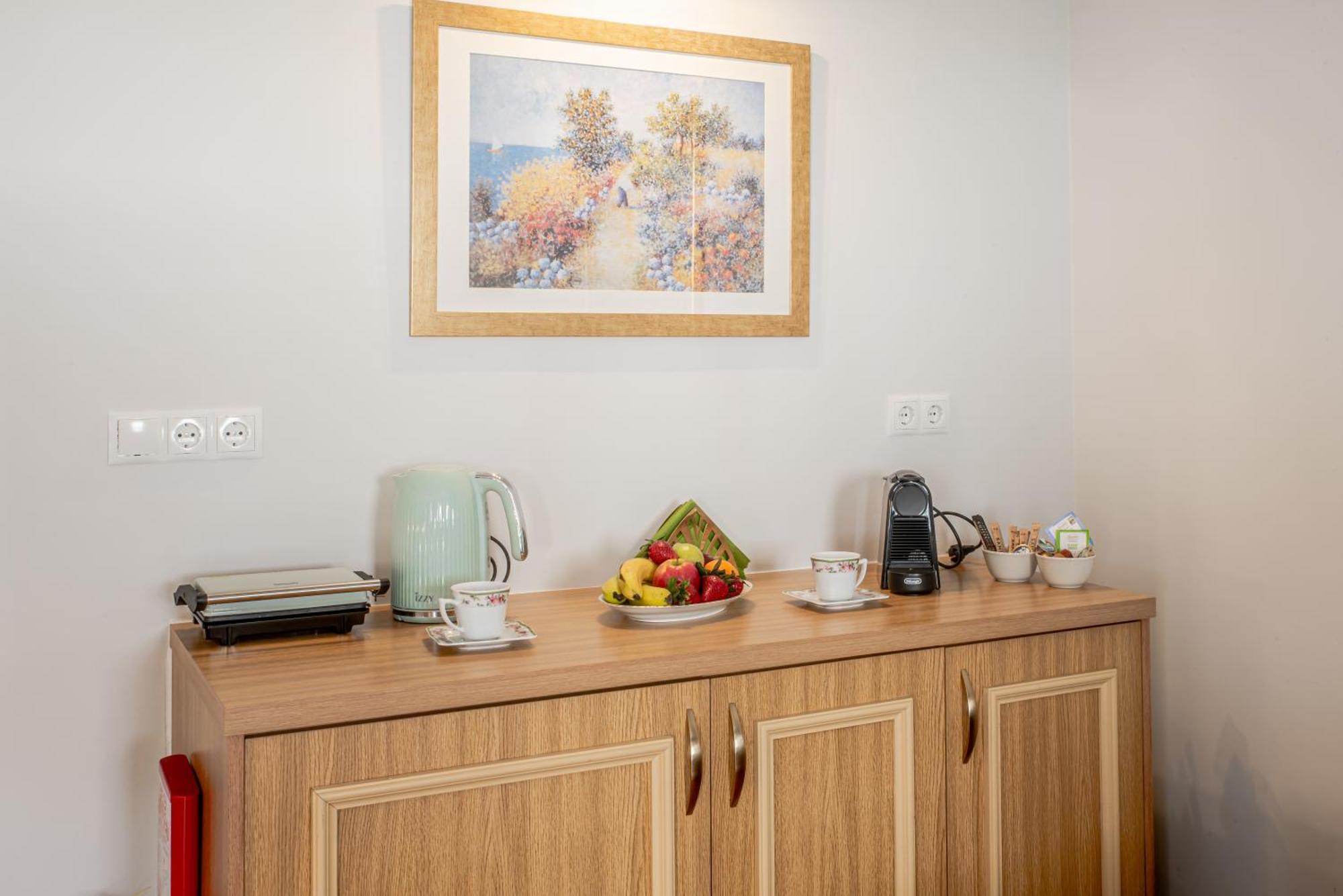 Ferienwohnung Mets Souites Athen Exterior foto